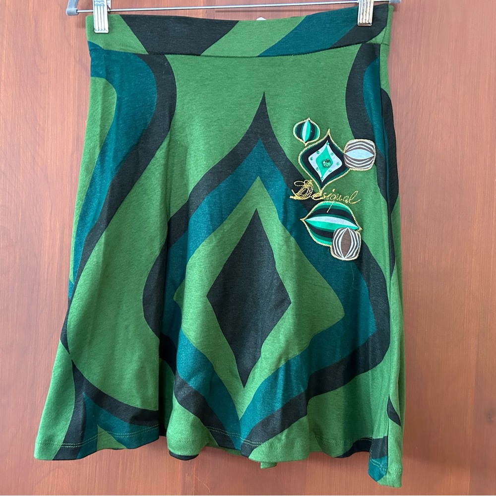 NWT Desigual Green Patterned Skirt